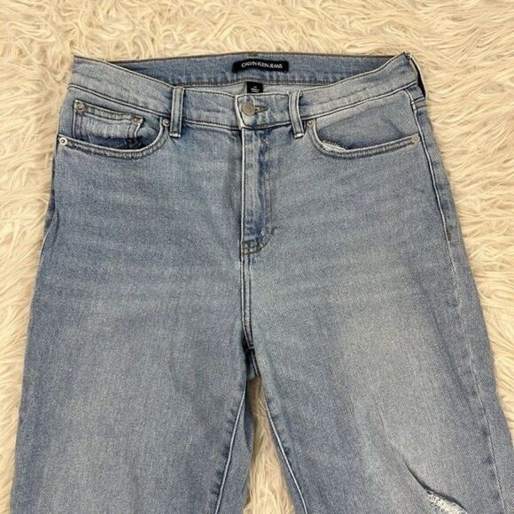 Calvin Klein High Rise Vintage Straight Women’s Distressed Light Wash Denim Jean - Picture 7 of 10